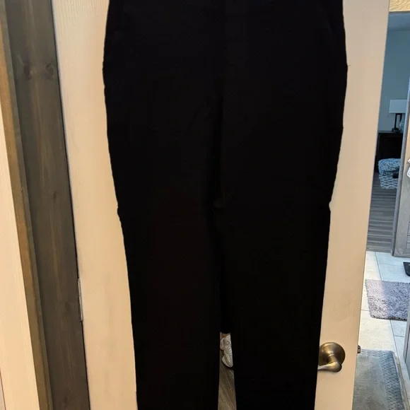 Laundry by Shelli Segal Women's Pull-on Black Pants - Picture 4 of 4